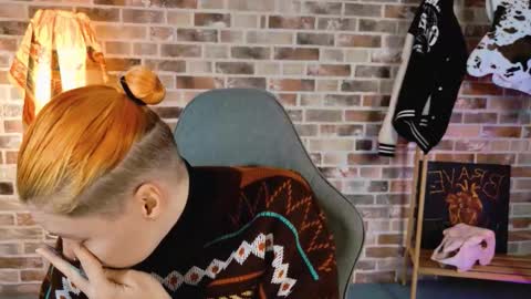 Bella online show from September 29, 5:06 am