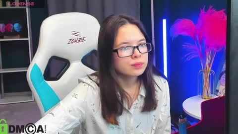 chio_mio online show from February 28, 4:20 pm