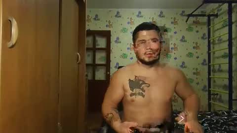 chiraq1945 online show from November 10, 6:32 pm