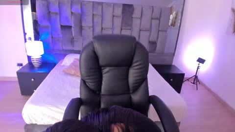 Snapshot of chloe__evans_ chatting on March 2, 11:29 am Chloe online show from March 2, 11:29 am