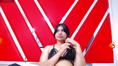 chloe_heatf online show from March 12, 1:36 am