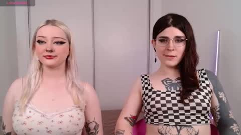 Chloe Levine online show from November 16, 8:33 pm