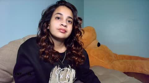 Snapshot of chloe_maia1 chatting on January 23, 2:23 am AMY online show from January 23, 2:23 am