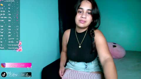 Snapshot of chloe_maia1 chatting on September 18, 12:25 am AMY online show from September 18, 12:25 am