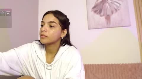 chloe_peach_ online show from February 25, 12:09 pm