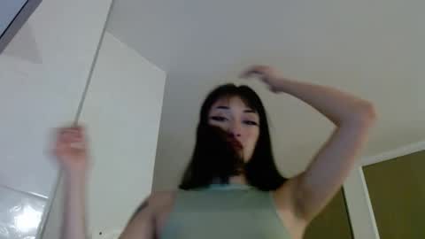 Snapshot of chloe_snoww chatting on September 9, 4:45 am cloes online show from September 9, 4:45 am