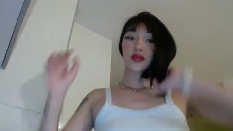 Snapshot of chloe_snoww chatting on September 13, 12:35 am cloes online show from September 13, 12:35 am