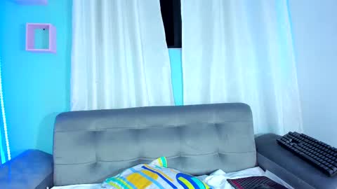 Snapshot of chloe_sweet7 chatting on February 23, 3:56 am Chloe Miller  online show from February 23, 3:56 am