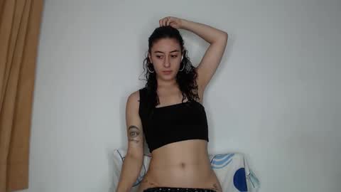 Chloe  online show from September 25, 10:28 pm