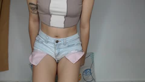 Chloe  online show from September 15, 9:05 pm