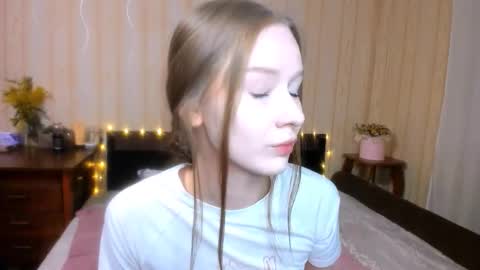 Chloe online show from March 12, 3:54 am