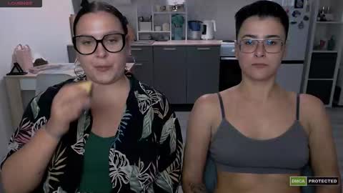 Eva and Sandra online show from September 12, 10:56 pm