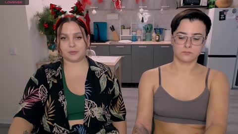 Eva and Sandra online show from December 29, 8:58 pm