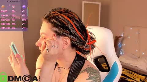 Boni online show from January 18, 3:04 am