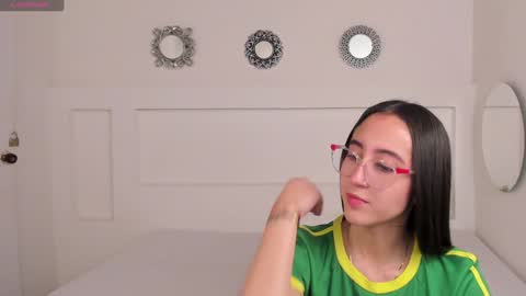 chloehil2 online show from February 2, 7:57 pm