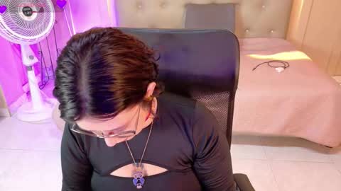 Chloe rosse online show from February 28, 2:26 am