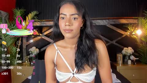 Snapshot of chloetaylorr_ chatting on March 7, 9:06 pm CHLOE online show from March 7, 9:06 pm