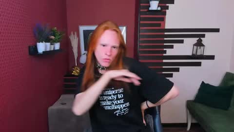Snapshot of chloevalentinee chatting on September 24, 9:16 am Chloe online show from September 24, 9:16 am