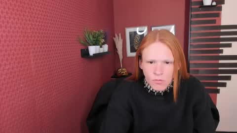 Snapshot of chloevalentinee chatting on October 7, 9:38 am Chloe online show from October 7, 9:38 am