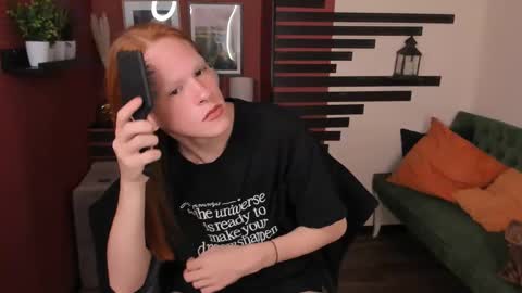 Snapshot of chloevalentinee chatting on October 14, 1:03 pm Chloe online show from October 14, 1:03 pm