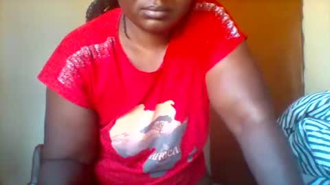 Snapshot of chocobabe002 chatting on September 13, 7:00 am chocobabe002 online show from September 13, 7:00 am