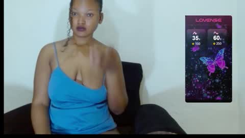Snapshot of chocolatemilkebony chatting on September 29, 8:24 am chocolatemilkebony online show from September 29, 8:24 am