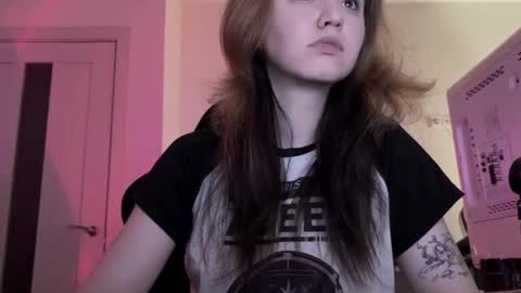 Lissa online show from February 18, 2:22 am