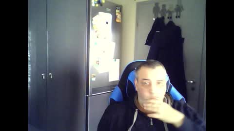 Chris online show from March 21, 10:20 am