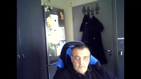 Chris online show from May 7, 12:12 pm
