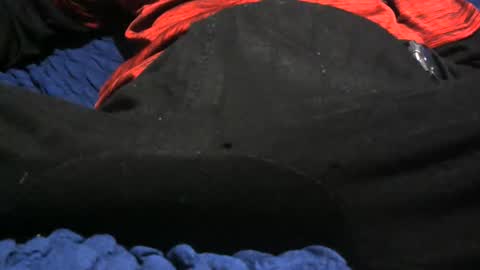 chris526520 online show from December 22, 2:29 am