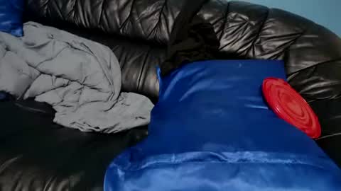 chris526520 online show from March 2, 4:42 pm