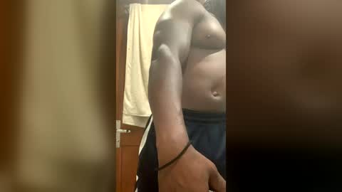 chris_jake1 online show from July 8, 2:20 pm