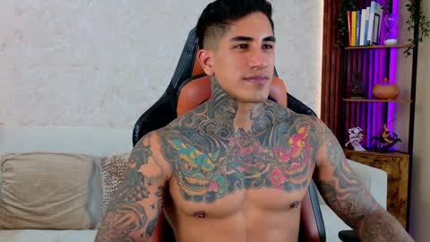 chris reilly online show from March 19, 8:14 pm