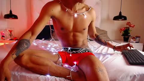 Chris Weell online show from December 23, 9:08 pm