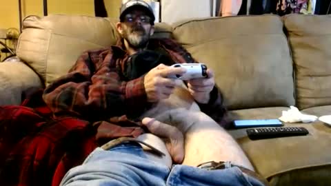 chrisintn online show from October 26, 1:50 am