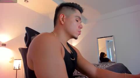 chrismorgan24 online show from September 22, 10:36 pm