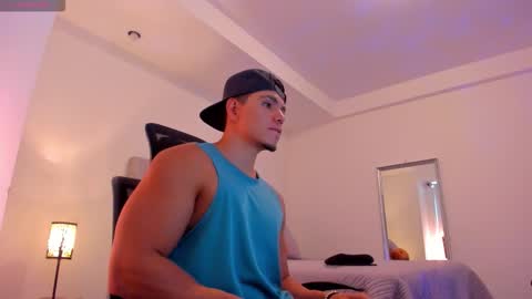 chrismorgan24 online show from February 9, 7:05 pm