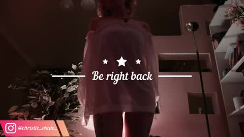 chriss_foxx online show from April 4, 3:19 pm