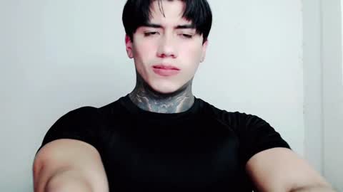 CHRIS  INDEPENT MODEL online show from September 18, 4:22 pm