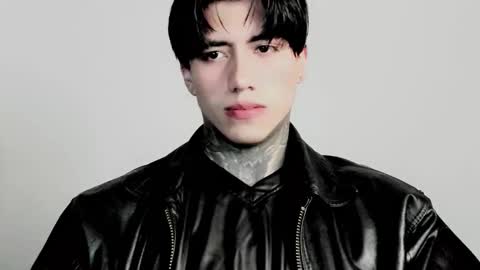 CHRIS  INDEPENT MODEL online show from October 28, 1:06 am