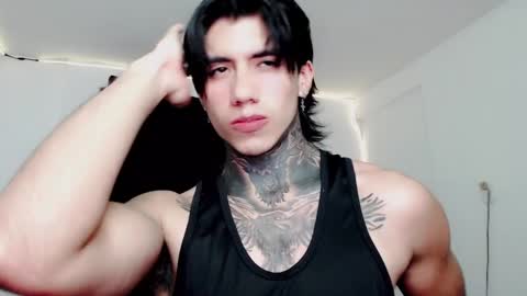 CHRIS  INDEPENT MODEL online show from February 22, 6:19 pm