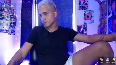 Christian Wang online show from December 18, 3:44 pm