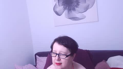 Christa online show from March 28, 10:00 pm