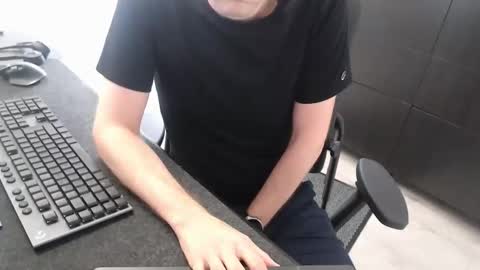 Chris online show from September 10, 8:59 am