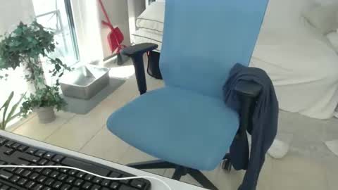 Michael USA online show from March 18, 2:23 pm