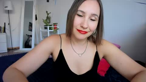 christina rosse online show from June 26, 5:07 pm