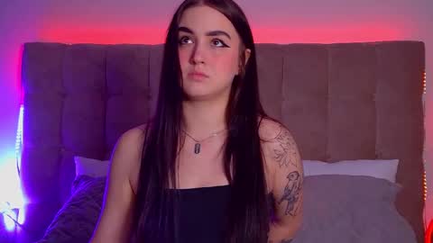 Christina online show from March 10, 6:23 pm