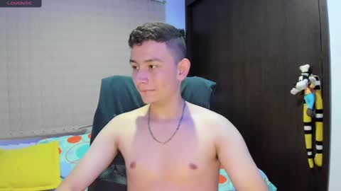 christmiller_1 online show from March 8, 2:55 am