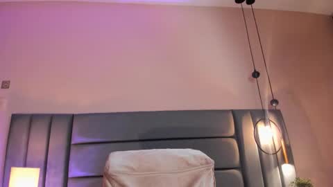 Snapshot of christy_seaa chatting on October 17, 7:07 pm Christy online show from October 17, 7:07 pm