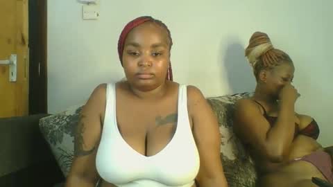 Snapshot of chubby_princess2 chatting on October 7, 8:16 pm chubby_princess2 online show from October 7, 8:16 pm